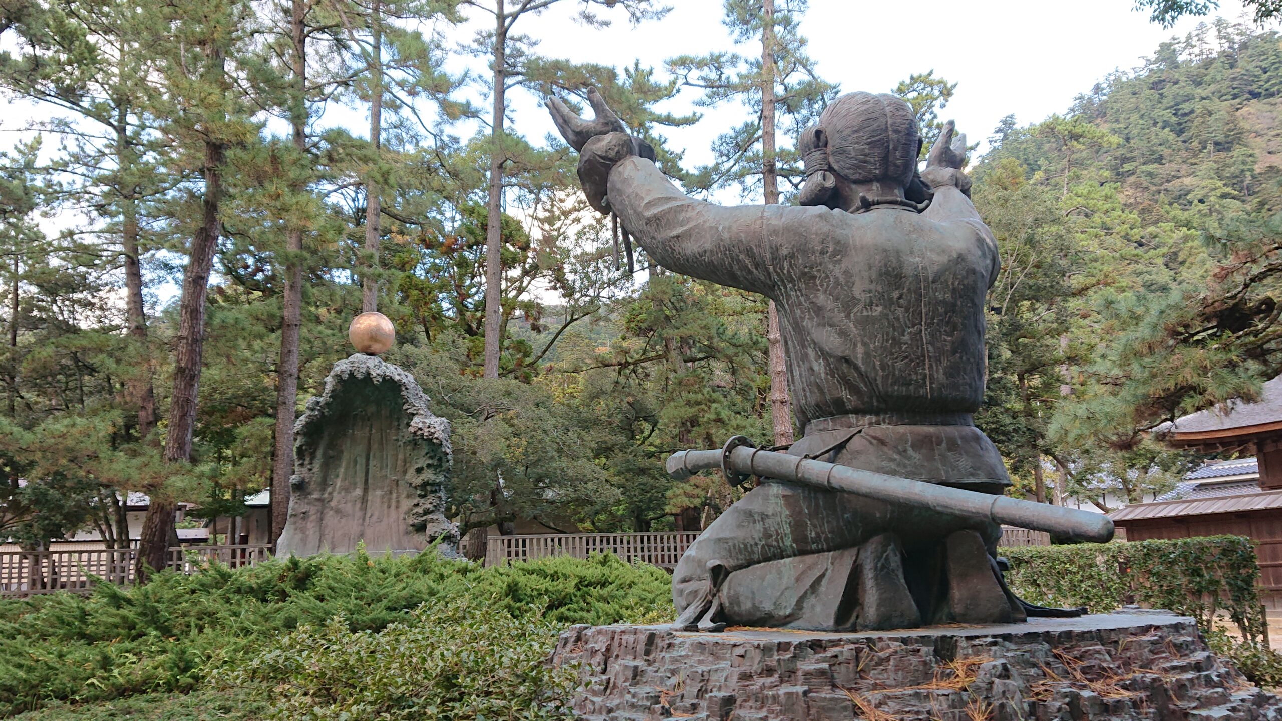 【神の住居】西を向く大国主命【出雲大社】 - はっさくの「いずも今昔物語」